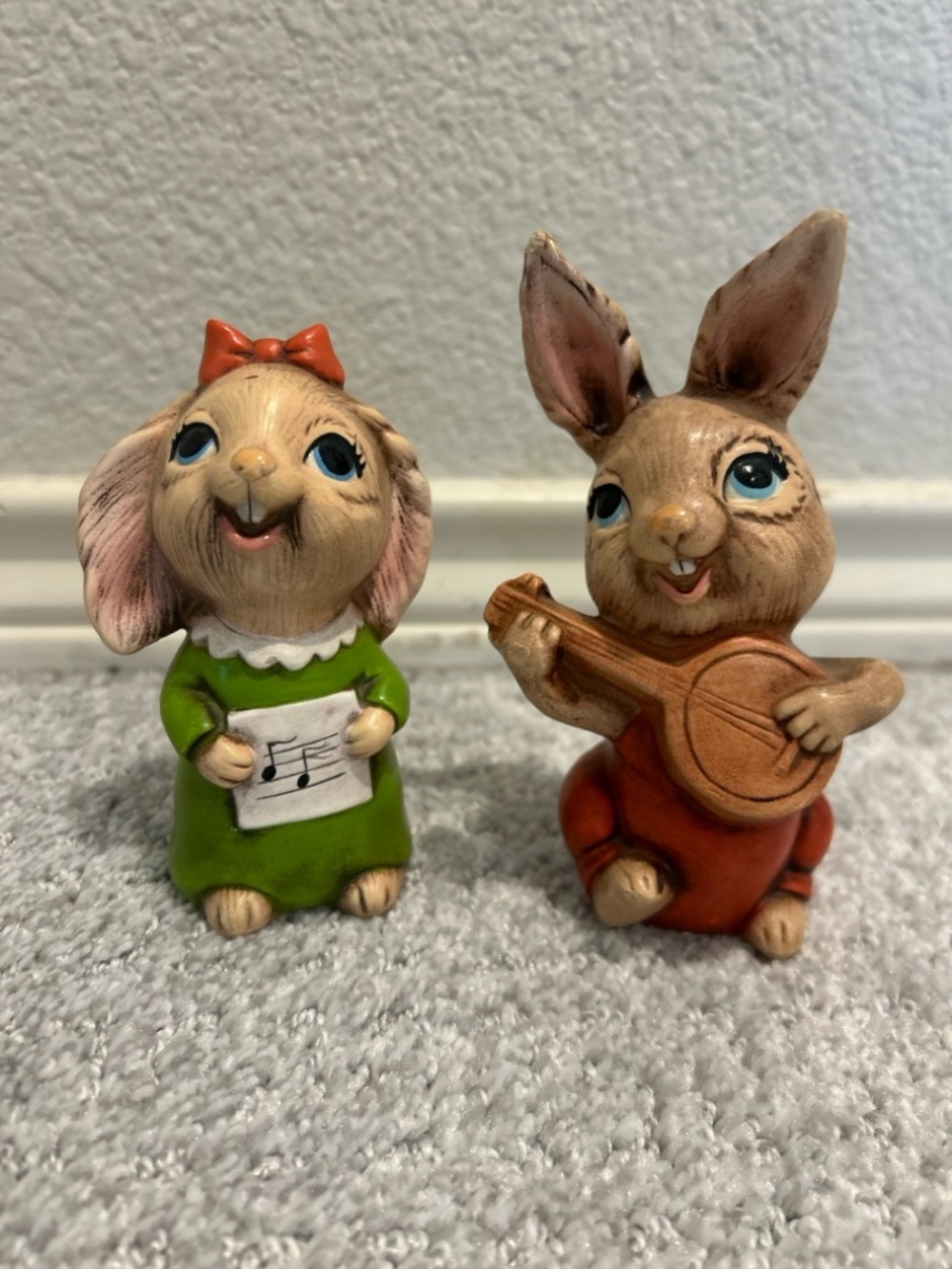 Vintage-Inspired  Bunny figurines